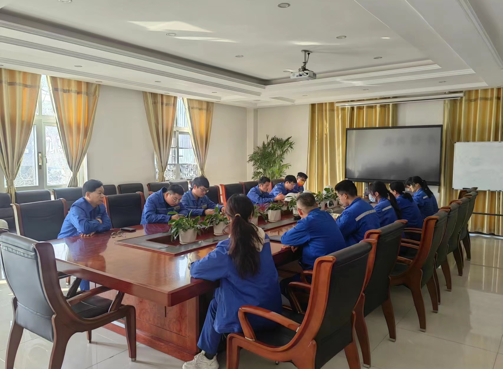 1712194070546174.jpg 444.jpg